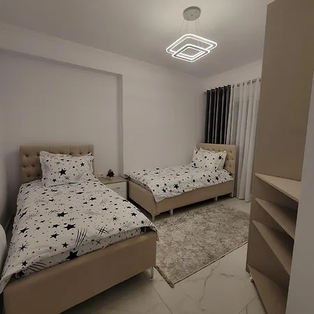 Lux * Kamez