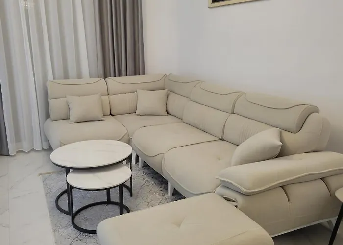 Lux Apartman Kamëz