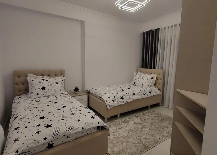 Lux * Kamëz